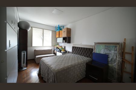Apartamento à venda com 176m², 3 quartos e 2 vagasQuarto 1