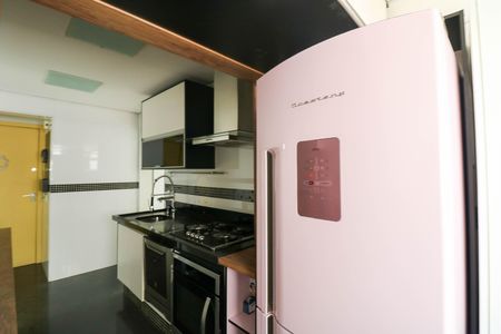 Cozinha de apartamento à venda com 2 quartos, 75m² em Cidade Monções, São Paulo