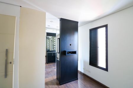 Apartamento à venda com 75m², 2 quartos e 2 vagas Apartamento à venda com 75m², 2 quartos e 2 vagasSuíte