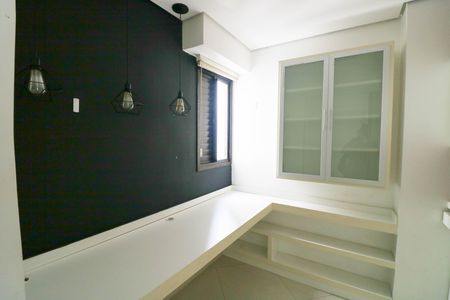Apartamento à venda com 75m², 2 quartos e 2 vagas Apartamento à venda com 75m², 2 quartos e 2 vagasEscritório