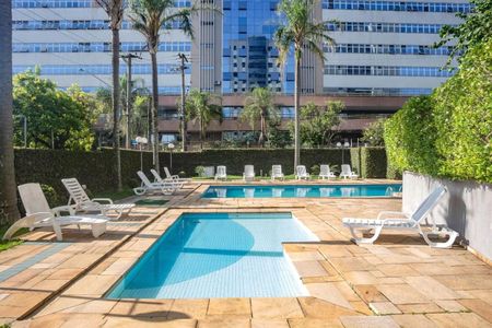 Apartamento à venda com 73m², 3 quartos e 2 vagasÁrea comum - Piscina