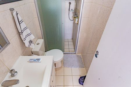 Apartamento à venda com 73m², 3 quartos e 2 vagasBanheiro da Suíte