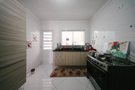 Casa à venda com 168m², 3 quartos e 2 vagas Casa à venda com 168m², 3 quartos e 2 vagasCozinha