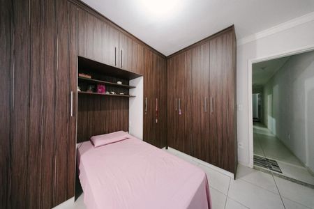 Casa à venda com 168m², 3 quartos e 2 vagas Casa à venda com 168m², 3 quartos e 2 vagasQuarto 1