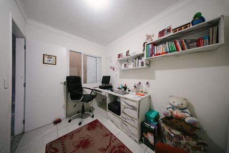 Casa à venda com 168m², 3 quartos e 2 vagas Casa à venda com 168m², 3 quartos e 2 vagasQuarto 2