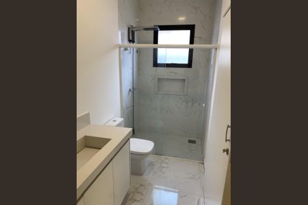 Banheiro de casa de condomínio para alugar com 3 quartos, 200m² em Parque Brasil 500, Paulínia