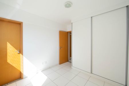 Apartamento à venda com 75m², 3 quartos e 2 vagasQUARTO3