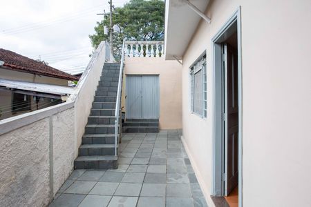 Casa para alugar com 214m², 3 quartos e 4 vagasQuintal