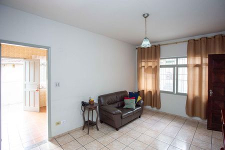 Sala de TV de casa para alugar com 3 quartos, 214m² em Eldorado, Diadema