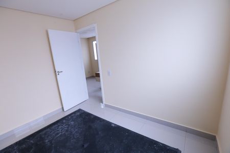 Apartamento à venda com 42m², 2 quartos e 1 vagaQuarto 2