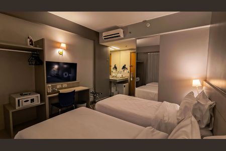Quarto  de kitnet/studio à venda com 1 quarto, 36m² em Vila Amaral, Belo Horizonte