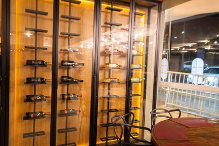 Studio à venda com 36m², 1 quarto e 1 vaga Studio à venda com 36m², 1 quarto e 1 vagaÁrea Comum - Restaurante