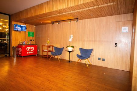 Studio à venda com 36m², 1 quarto e 1 vaga Studio à venda com 36m², 1 quarto e 1 vagaÁrea Comum - Hall do Hotel