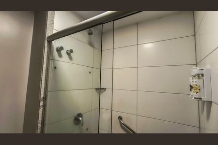 Studio à venda com 36m², 1 quarto e 1 vaga Studio à venda com 36m², 1 quarto e 1 vagaBanheiro