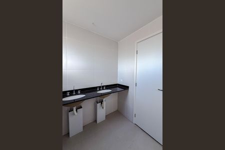 Apartamento à venda com 146m², 3 quartos e 3 vagasBanheiro da Suíte 3