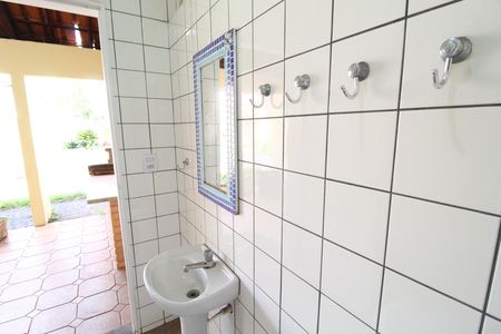 Casa para alugar com 297m², 3 quartos e 6 vagasBanheiro da Piscina