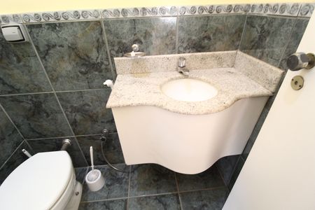 Casa para alugar com 297m², 3 quartos e 6 vagasLavabo