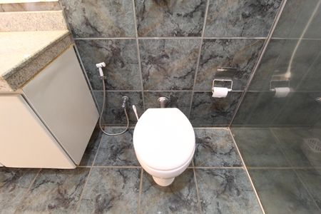 Casa para alugar com 297m², 3 quartos e 6 vagasBanheiro Social