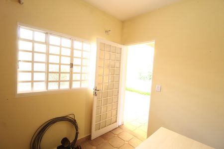 Casa para alugar com 297m², 3 quartos e 6 vagasEscritório
