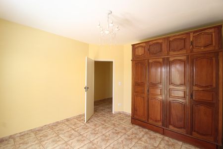 Casa para alugar com 297m², 3 quartos e 6 vagasQuarto 2