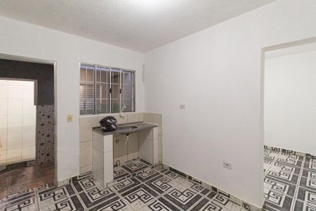 Cozinha de casa para alugar com 1 quarto, 25m² em Vila Menck, Osasco
