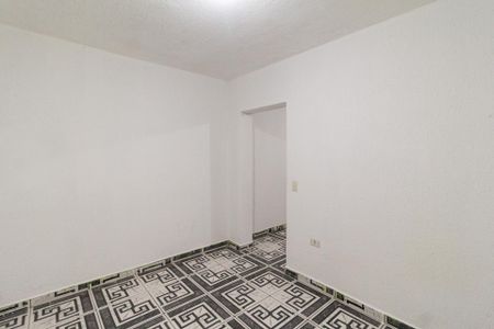 Quarto de casa para alugar com 1 quarto, 25m² em Vila Menck, Osasco