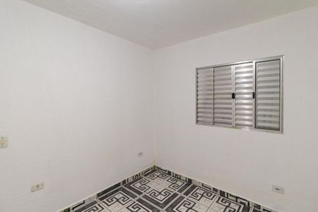 Quarto de casa para alugar com 1 quarto, 25m² em Vila Menck, Osasco