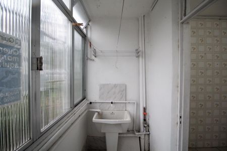 Apartamento para alugar com 40m², 0 quarto e sem vagaÁrea de Serviço