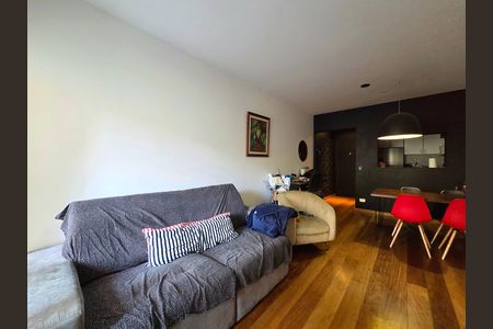Apartamento à venda com 75m², 2 quartos e 1 vaga Apartamento à venda com 75m², 2 quartos e 1 vagaSala