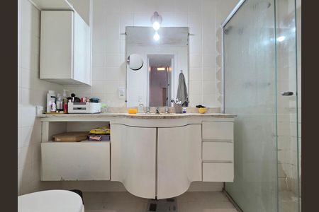 Apartamento à venda com 75m², 2 quartos e 1 vaga Apartamento à venda com 75m², 2 quartos e 1 vagaBanheiro da Suíte 2