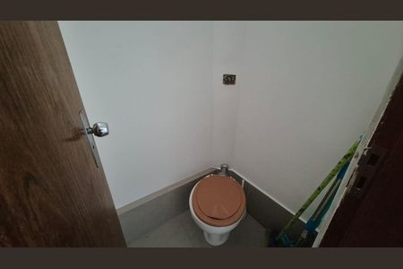 Banheiro de apartamento para alugar com 3 quartos, 150m² em Buritis, Belo Horizonte
