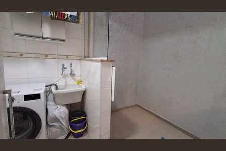 Casa à venda com 98m², 2 quartos e 1 vaga Casa à venda com 98m², 2 quartos e 1 vagaÁrea de Serviço