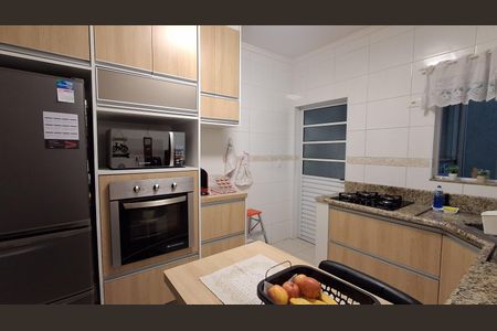 Casa à venda com 98m², 2 quartos e 1 vaga Casa à venda com 98m², 2 quartos e 1 vagaCozinha