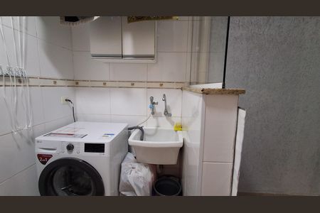 Casa à venda com 98m², 2 quartos e 1 vaga Casa à venda com 98m², 2 quartos e 1 vagaÁrea de Serviço