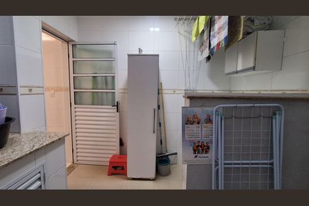 Casa à venda com 98m², 2 quartos e 1 vaga Casa à venda com 98m², 2 quartos e 1 vagaÁrea de Serviço