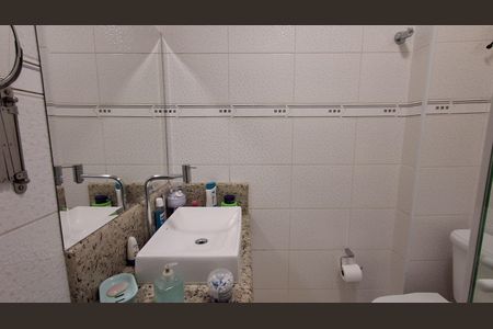 Casa à venda com 98m², 2 quartos e 1 vaga Casa à venda com 98m², 2 quartos e 1 vagaBanheiro Suíte 1