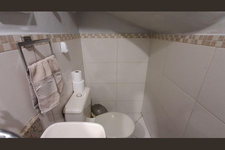 Casa à venda com 98m², 2 quartos e 1 vaga Casa à venda com 98m², 2 quartos e 1 vagaLavabo