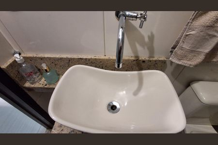 Casa à venda com 98m², 2 quartos e 1 vaga Casa à venda com 98m², 2 quartos e 1 vagaLavabo