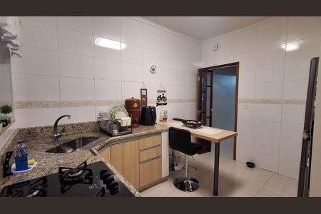 Casa à venda com 98m², 2 quartos e 1 vaga Casa à venda com 98m², 2 quartos e 1 vagaCozinha