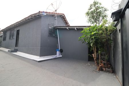 Casa para alugar com 150m², 3 quartos e 4 vagasFachada