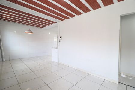 Sala de casa para alugar com 3 quartos, 150m² em Presidente Roosevelt, Uberlândia