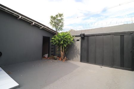 Casa para alugar com 150m², 3 quartos e 4 vagasFachada