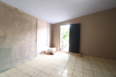 Casa para alugar com 150m², 3 quartos e 4 vagasComodo de despejo