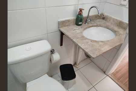 Apartamento à venda com 67m², 3 quartos e 1 vaga Apartamento à venda com 67m², 3 quartos e 1 vagaBanheiro 2