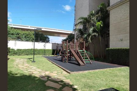 Apartamento à venda com 67m², 3 quartos e 1 vaga Apartamento à venda com 67m², 3 quartos e 1 vagaPlayground