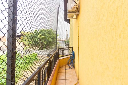Casa à venda com 368m², 4 quartos e 10 vagas Casa à venda com 368m², 4 quartos e 10 vagasvaranda 2