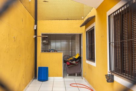 Casa à venda com 368m², 4 quartos e 10 vagas Casa à venda com 368m², 4 quartos e 10 vagasLavanderia
