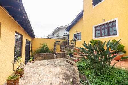 Casa à venda com 368m², 4 quartos e 10 vagas Casa à venda com 368m², 4 quartos e 10 vagasJardim