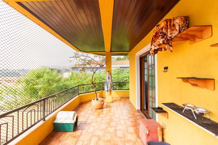 Casa à venda com 368m², 4 quartos e 10 vagas Casa à venda com 368m², 4 quartos e 10 vagasVaranda 1