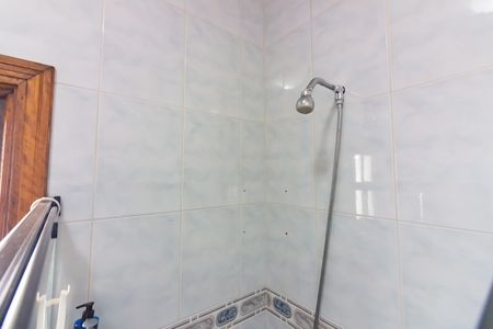 Casa à venda com 368m², 4 quartos e 10 vagas Casa à venda com 368m², 4 quartos e 10 vagasBanheiro 2